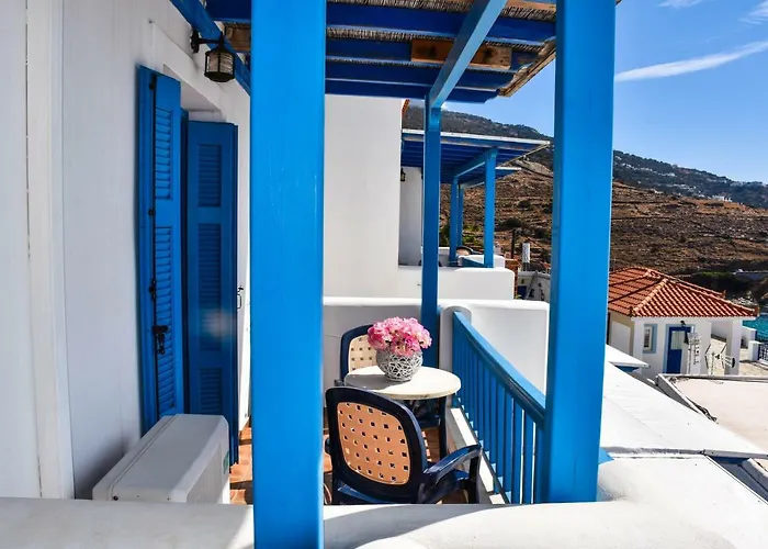 Anemos Sea View Aparthotel 4*